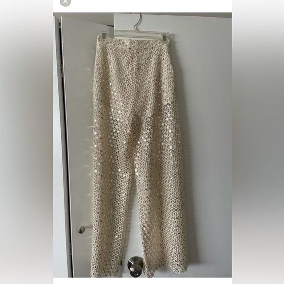 New with tags IXIAH sequin set - Picture 2 of 3